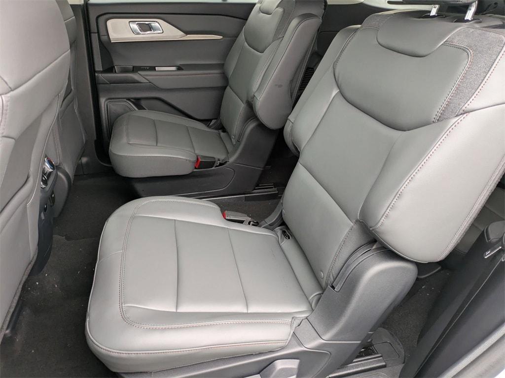 new 2025 Ford Explorer car, priced at $45,638