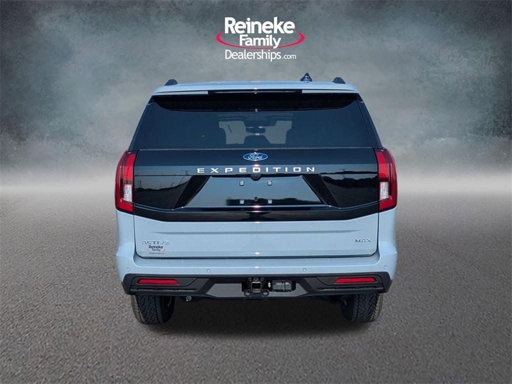 new 2025 Ford Expedition Max car, priced at $76,470