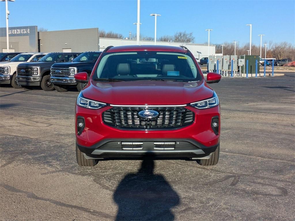 new 2025 Ford Escape car, priced at $39,950