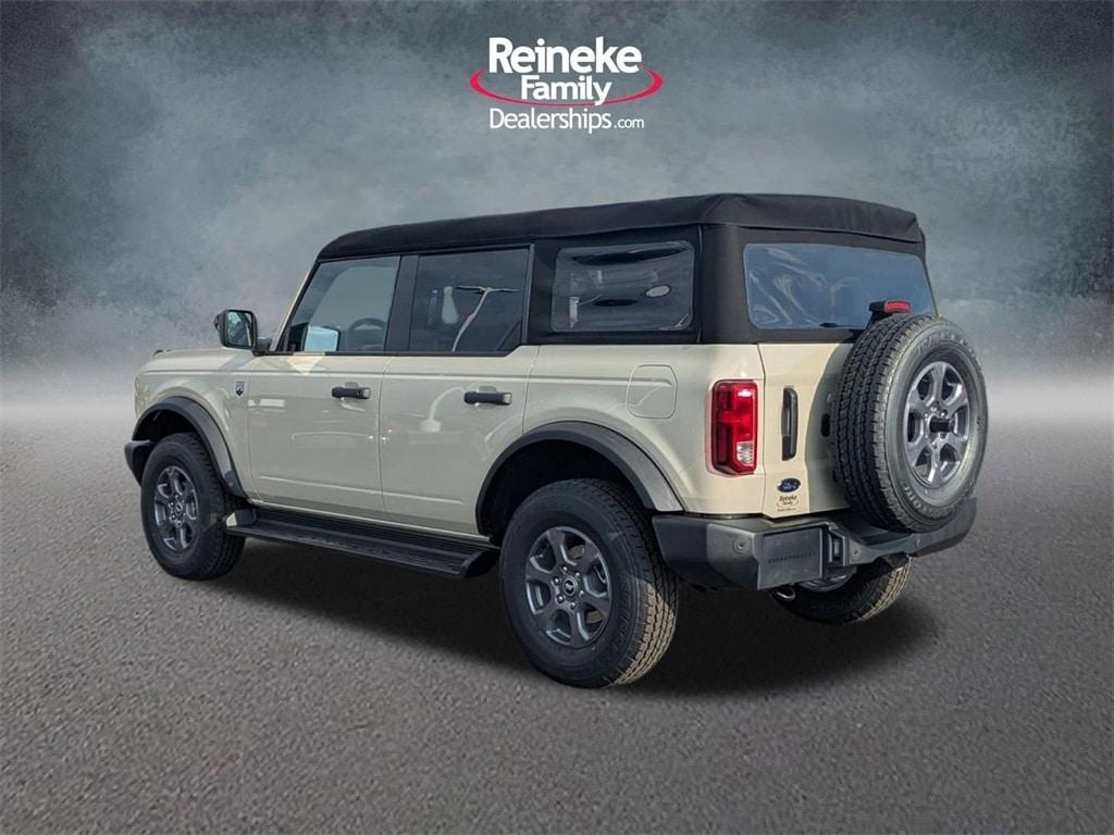 new 2025 Ford Bronco car, priced at $43,298