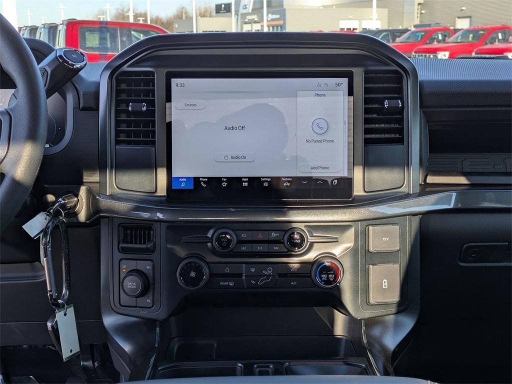 new 2025 Ford F-150 car, priced at $45,756