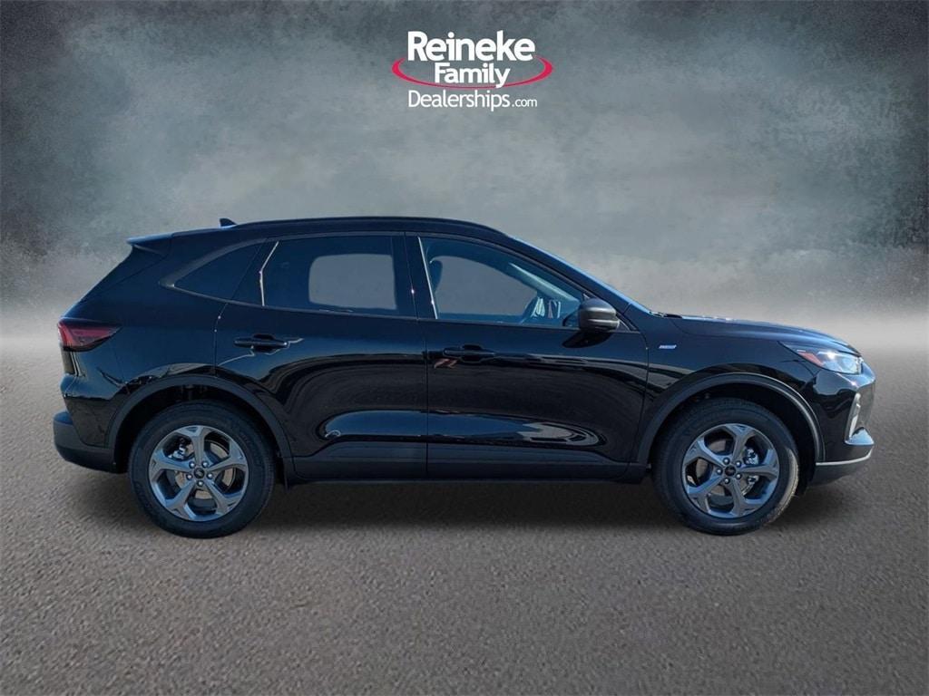new 2026 Ford Escape car, priced at $34,104
