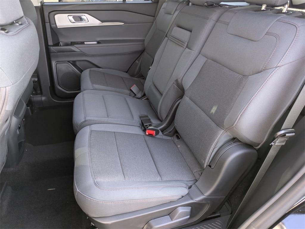 new 2025 Ford Explorer car, priced at $41,082