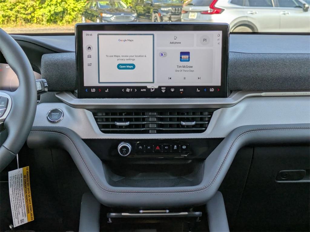 new 2025 Ford Explorer car, priced at $41,082
