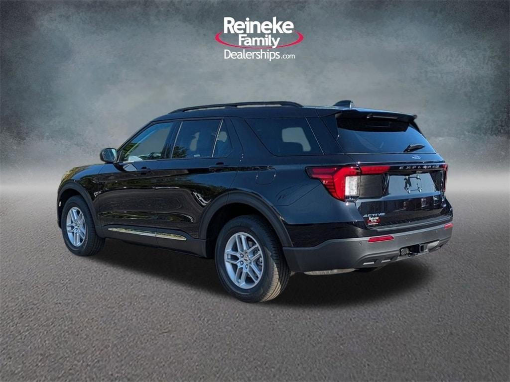 new 2025 Ford Explorer car, priced at $41,082