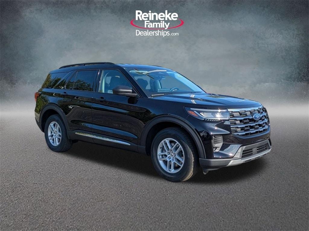 new 2025 Ford Explorer car, priced at $41,082