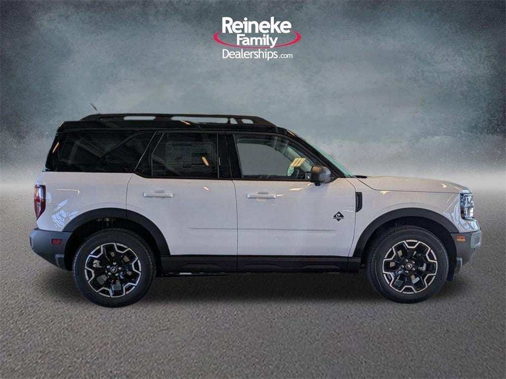 new 2025 Ford Bronco Sport car, priced at $39,401