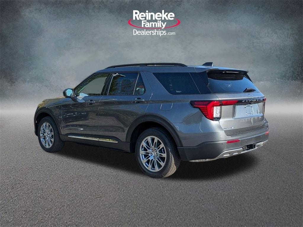 new 2025 Ford Explorer car, priced at $45,901