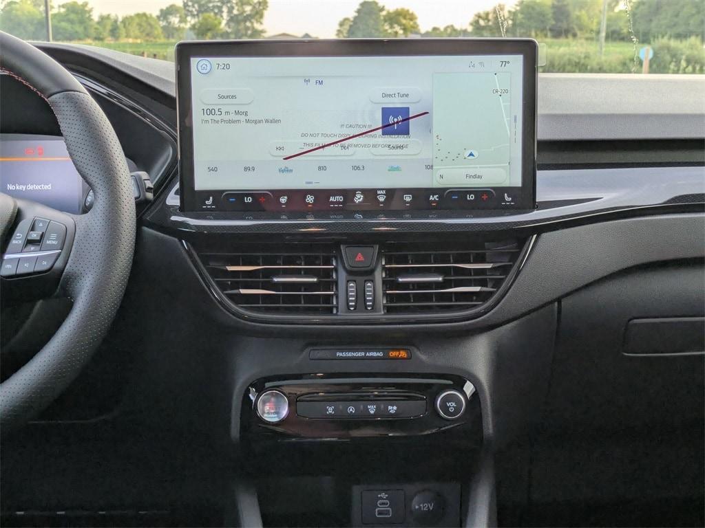 new 2025 Ford Escape car, priced at $35,044