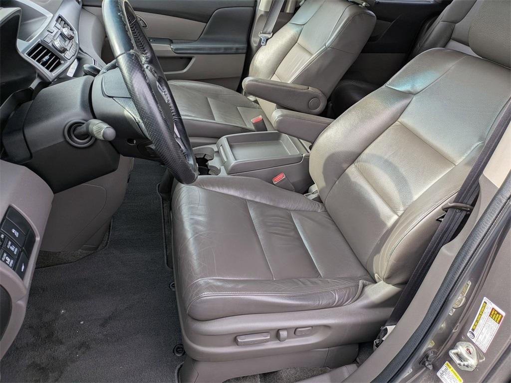 used 2011 Honda Odyssey car, priced at $5,925