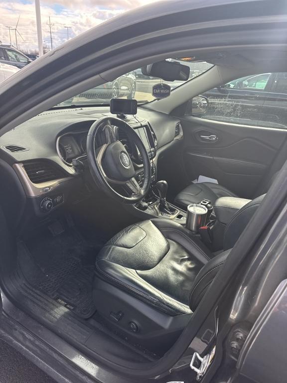 used 2015 Jeep Cherokee car, priced at $8,630