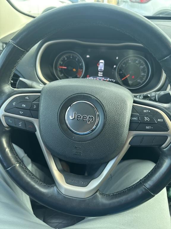 used 2015 Jeep Cherokee car, priced at $8,630