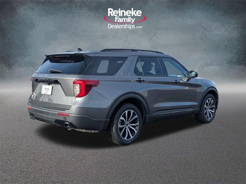 used 2023 Ford Explorer car, priced at $38,049