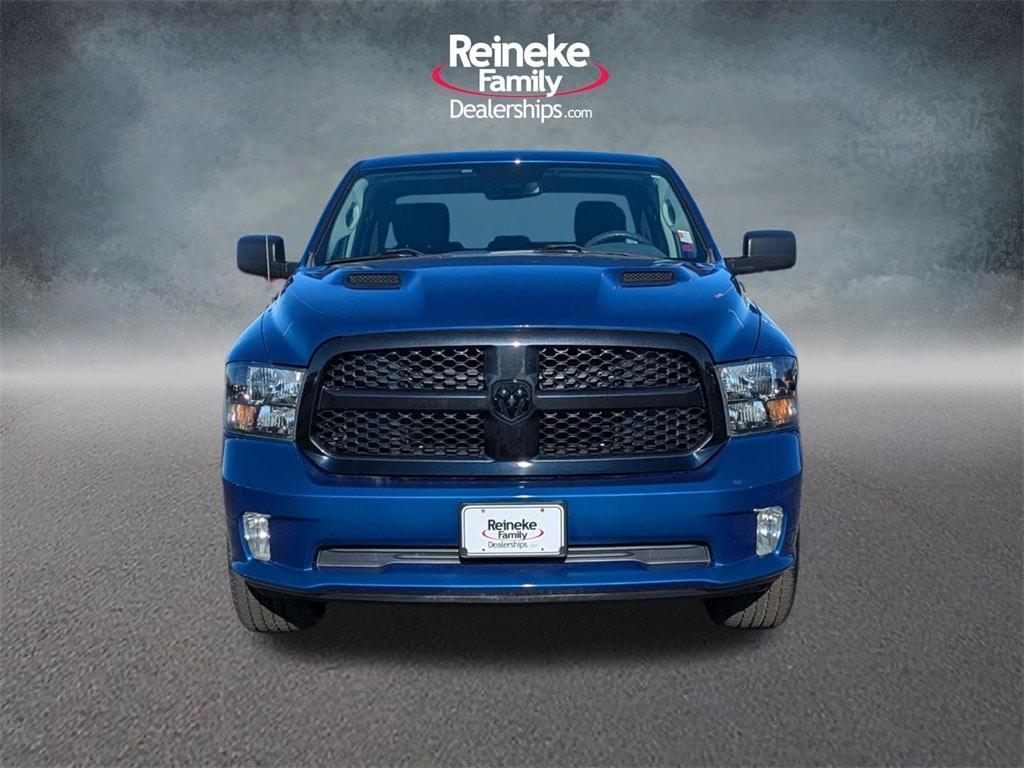 used 2019 Ram 1500 Classic car, priced at $27,998