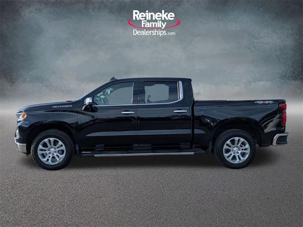 used 2022 Chevrolet Silverado 1500 car, priced at $39,729