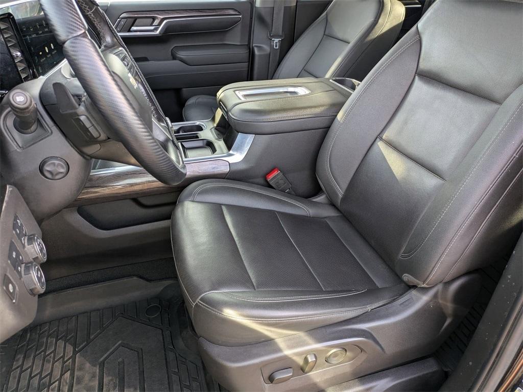 used 2022 Chevrolet Silverado 1500 car, priced at $39,729