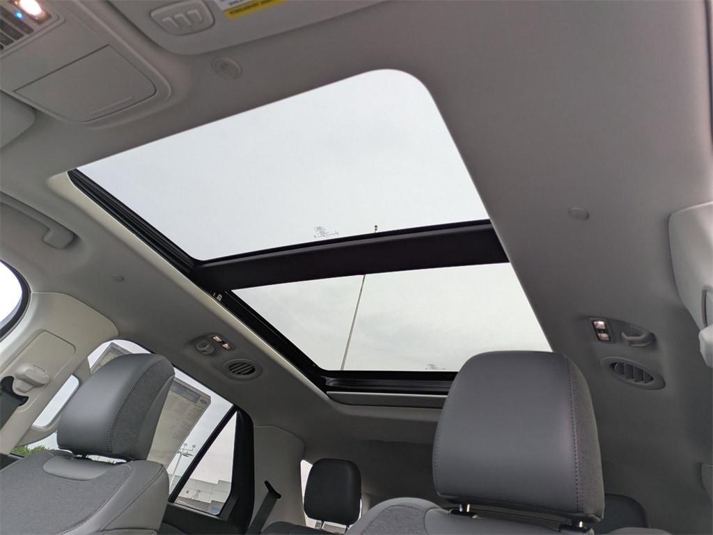 new 2025 Ford Explorer car, priced at $46,205