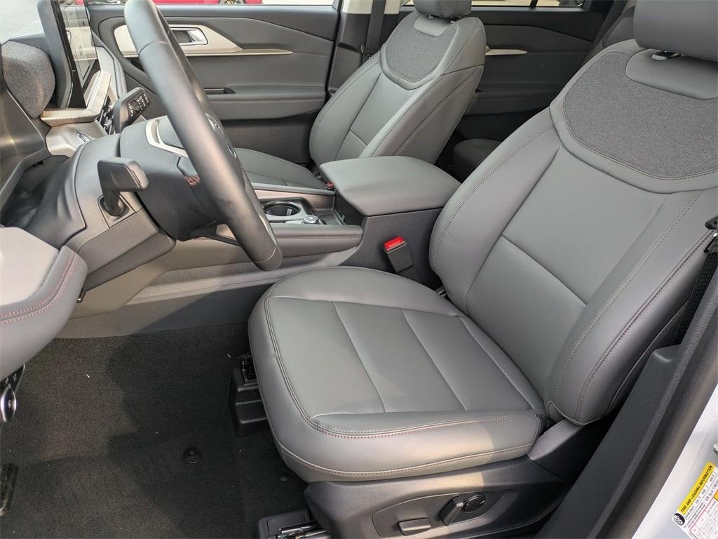 new 2025 Ford Explorer car, priced at $46,205