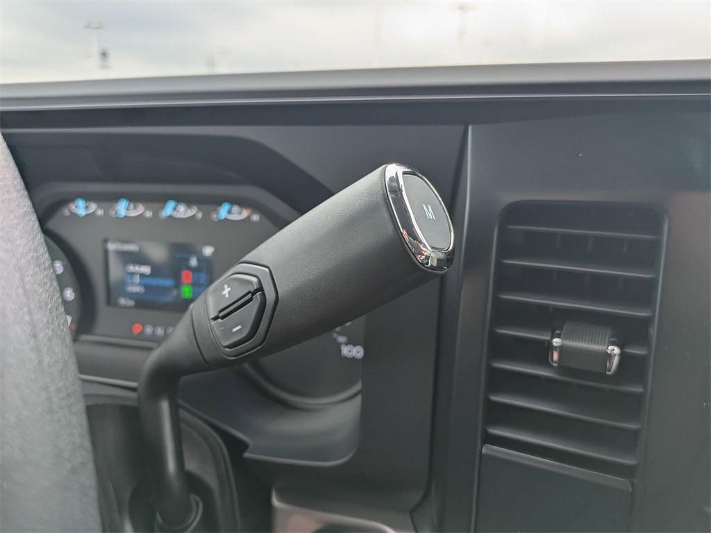 new 2025 Ford F-250 car, priced at $60,010