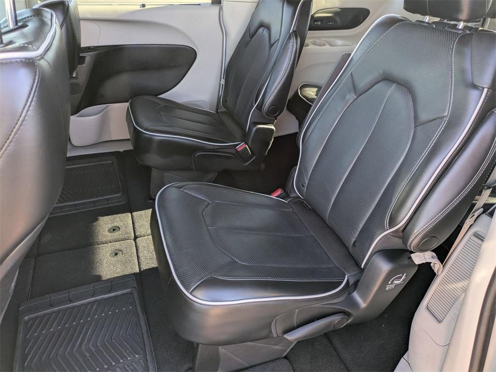 used 2022 Chrysler Pacifica car, priced at $27,760