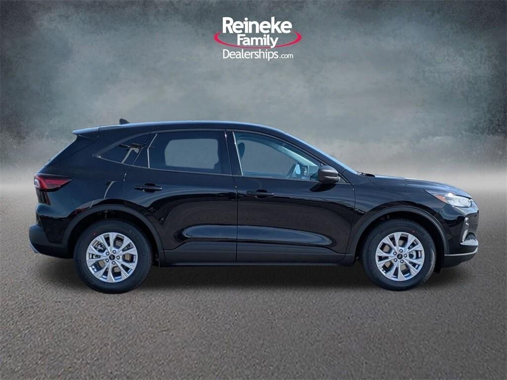 new 2025 Ford Escape car, priced at $29,875
