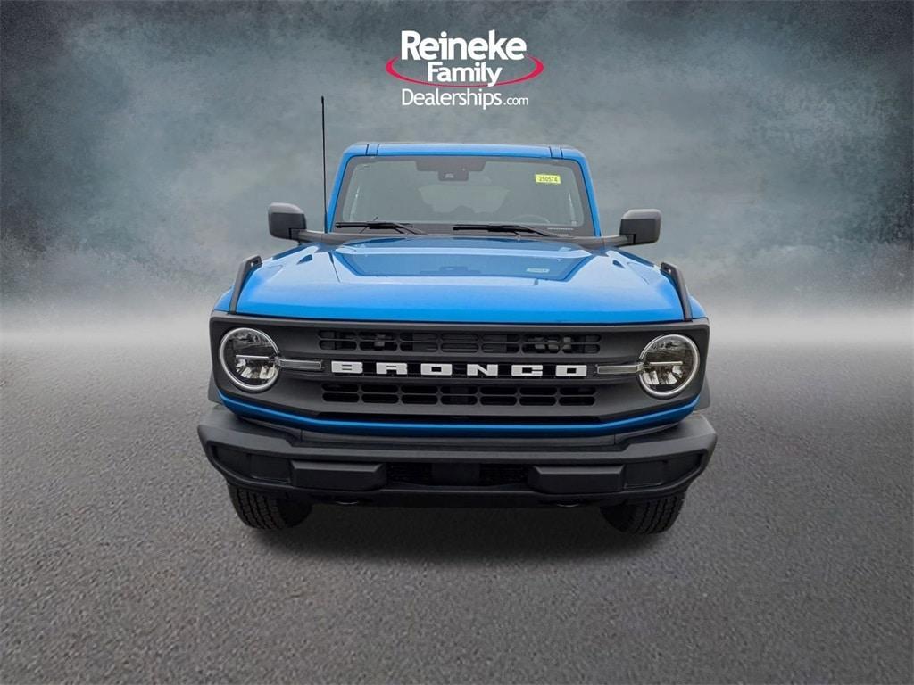 new 2025 Ford Bronco car, priced at $44,908
