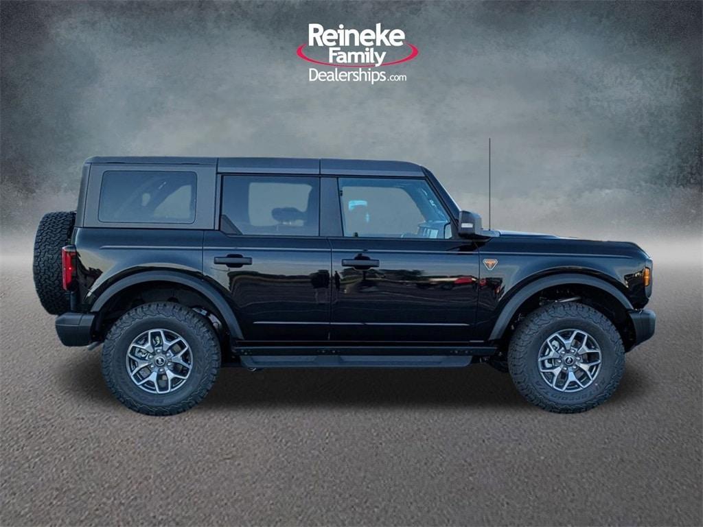 new 2025 Ford Bronco car, priced at $57,754