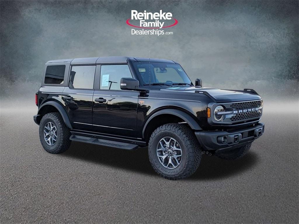new 2025 Ford Bronco car, priced at $57,754