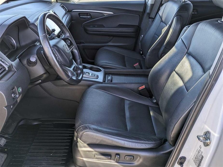 used 2021 Honda Pilot car, priced at $25,299