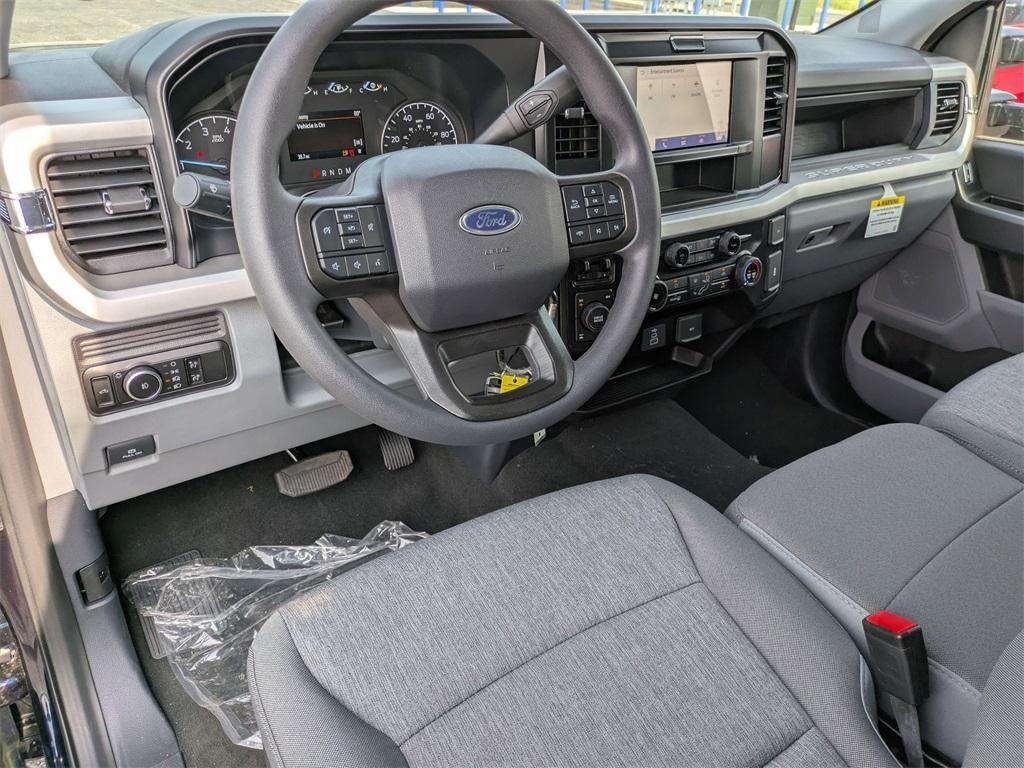 new 2025 Ford F-250 car, priced at $59,660