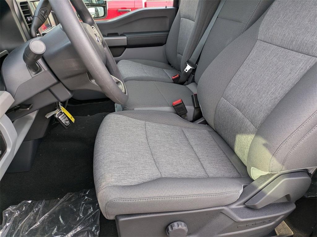 new 2025 Ford F-250 car, priced at $59,660