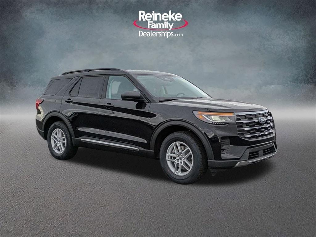new 2025 Ford Explorer car, priced at $40,731
