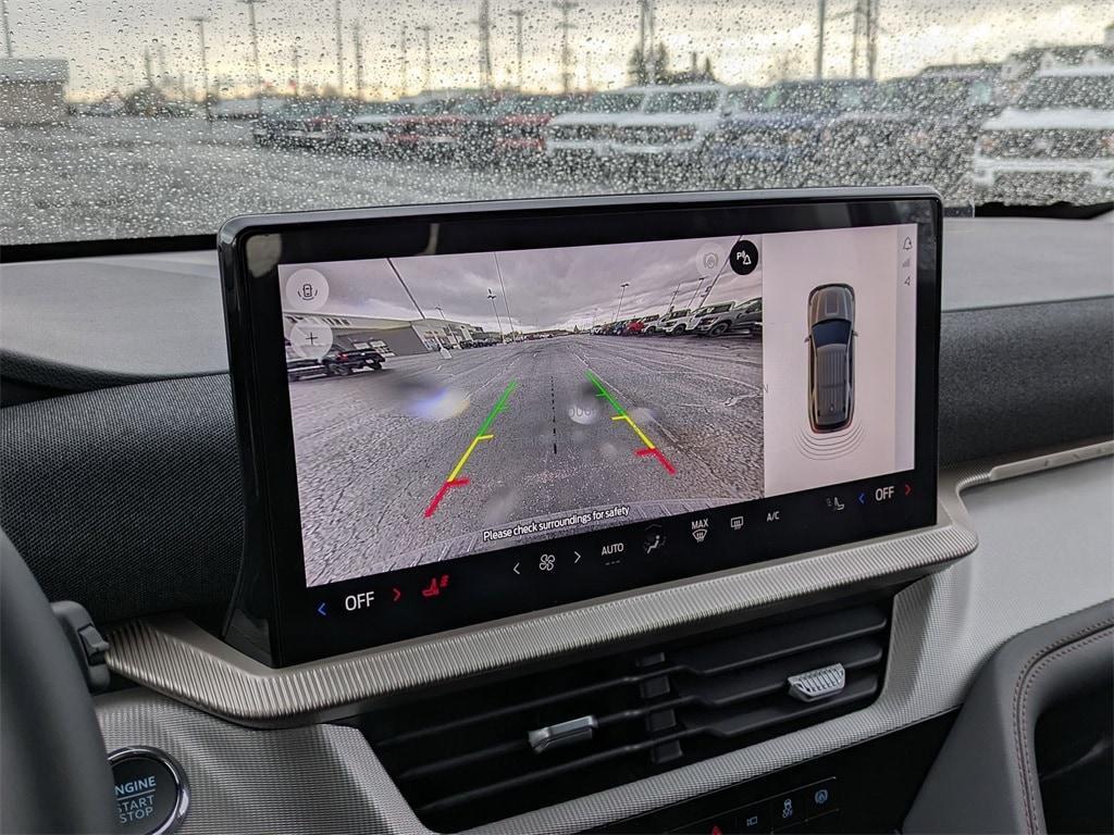 new 2025 Ford Explorer car, priced at $40,731