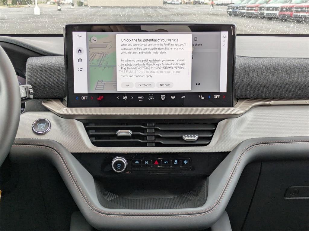 new 2025 Ford Explorer car, priced at $40,731