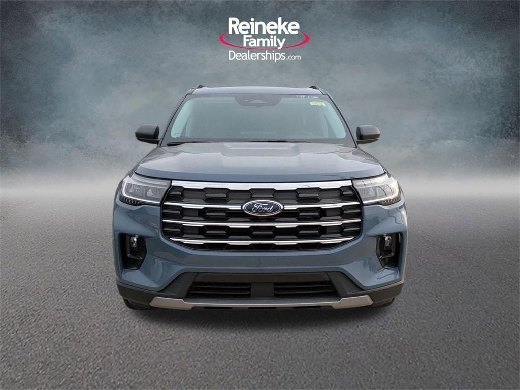 new 2025 Ford Explorer car, priced at $46,671
