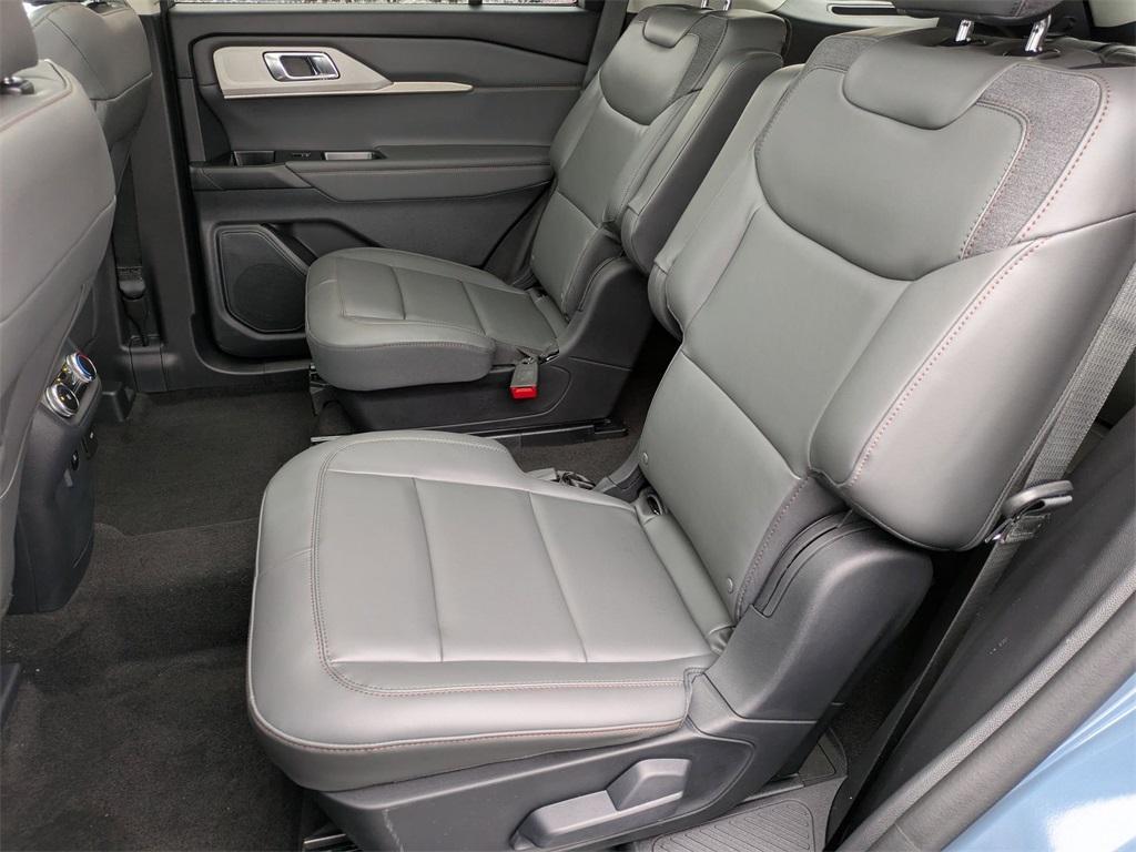 new 2025 Ford Explorer car, priced at $46,671