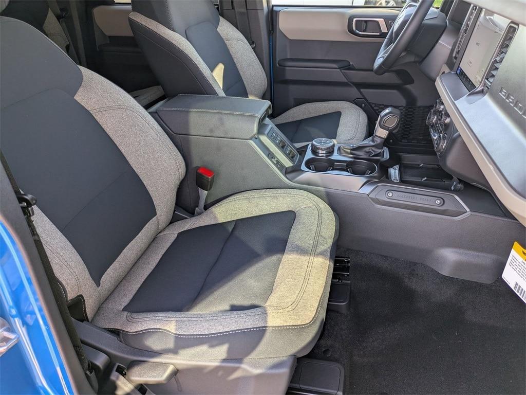 new 2025 Ford Bronco car, priced at $43,298