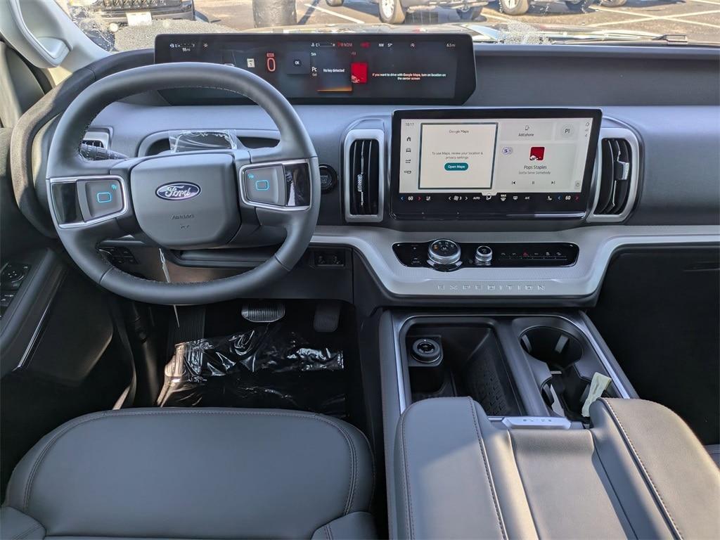 new 2025 Ford Expedition Max car, priced at $69,589