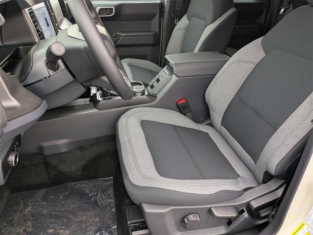 new 2025 Ford Bronco car, priced at $47,411