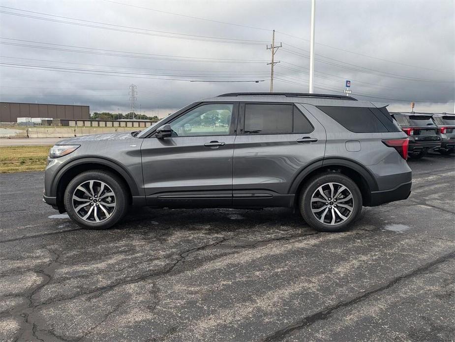 new 2025 Ford Explorer car, priced at $50,005