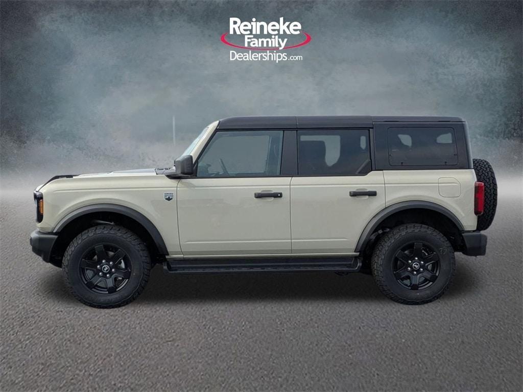 new 2025 Ford Bronco car, priced at $47,095