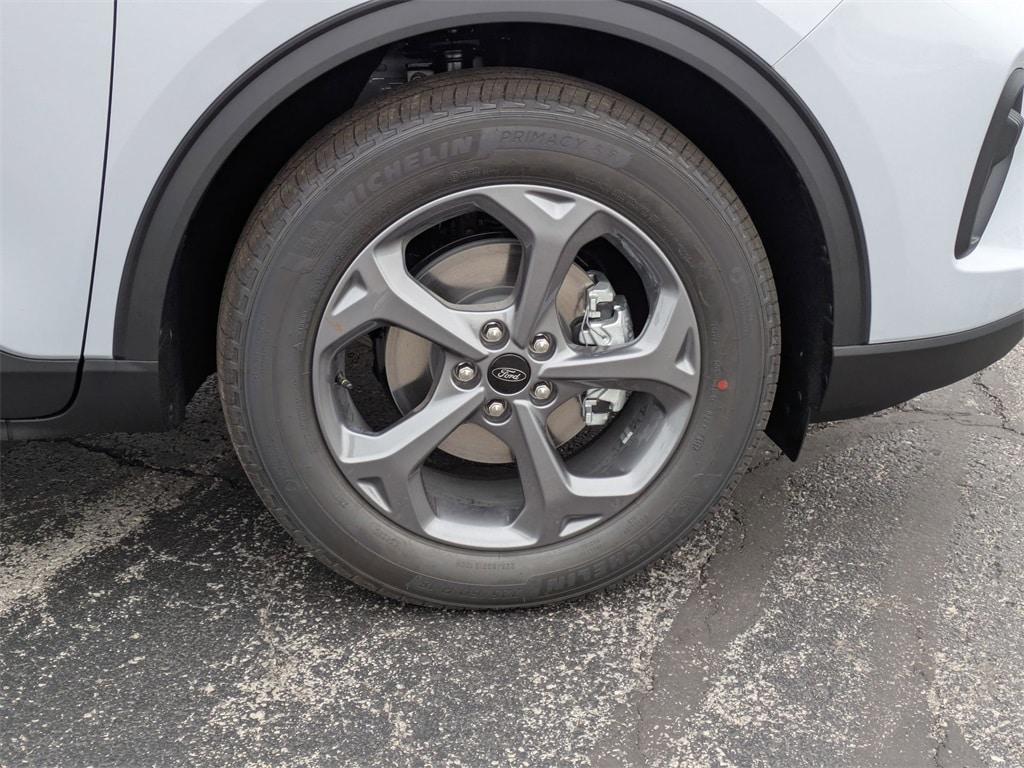 new 2025 Ford Escape car, priced at $33,967
