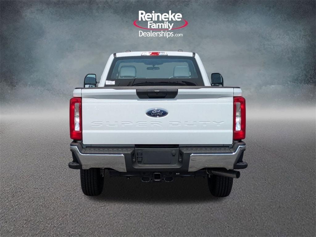 new 2025 Ford F-250 car