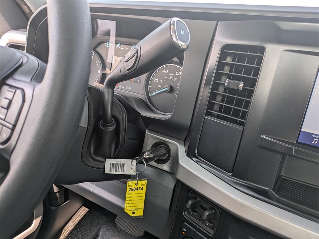 new 2025 Ford F-250 car, priced at $52,635