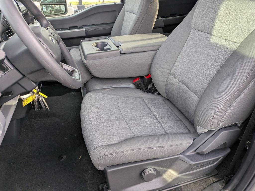 new 2025 Ford F-350 car, priced at $60,970