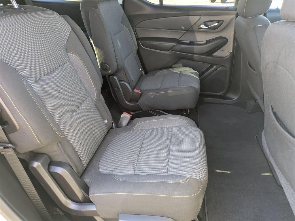 used 2018 Chevrolet Traverse car, priced at $15,493