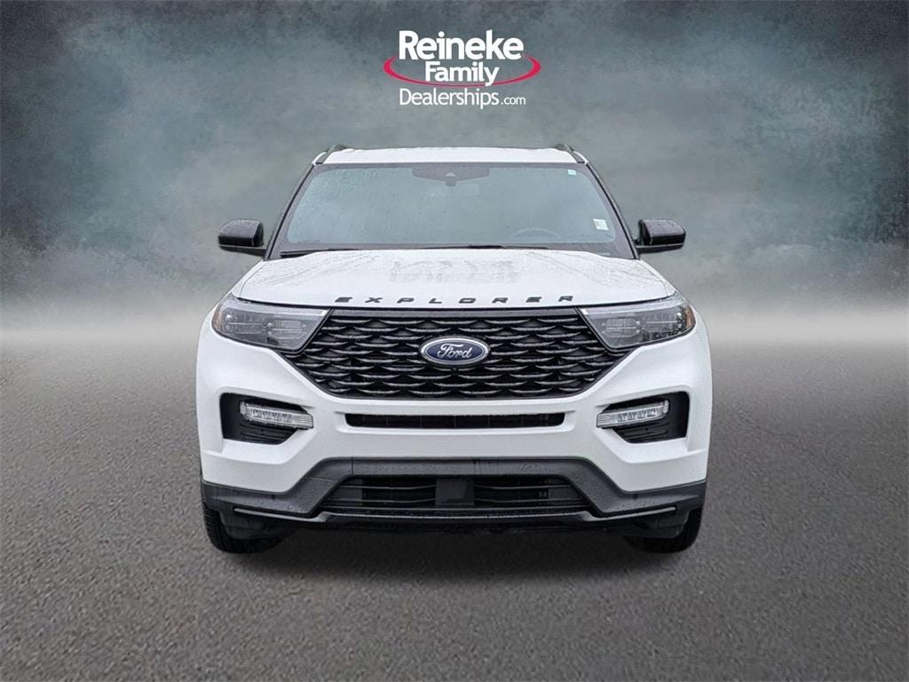 used 2024 Ford Explorer car, priced at $41,877