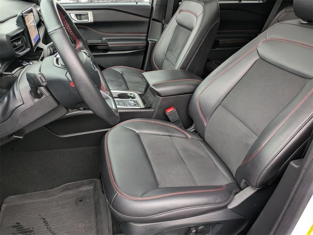 used 2024 Ford Explorer car, priced at $41,877