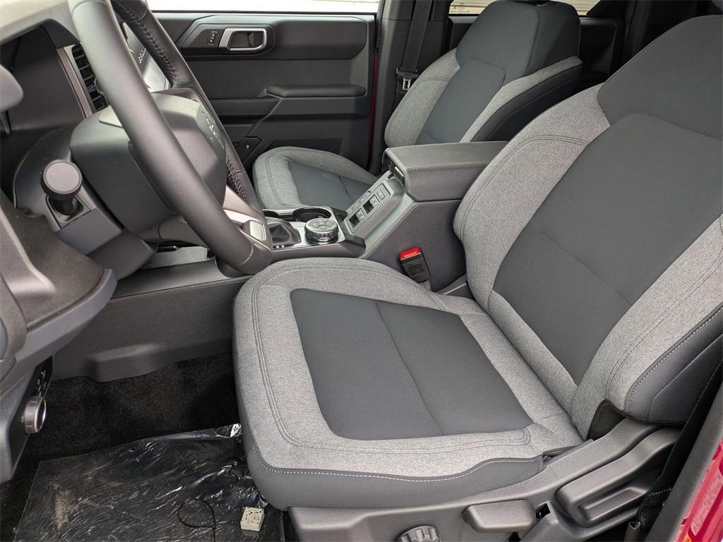 new 2025 Ford Bronco car, priced at $44,189