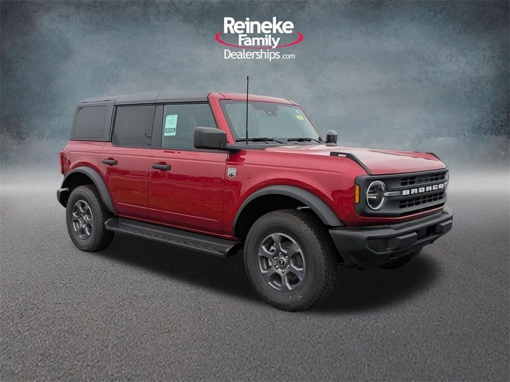 new 2025 Ford Bronco car, priced at $44,189